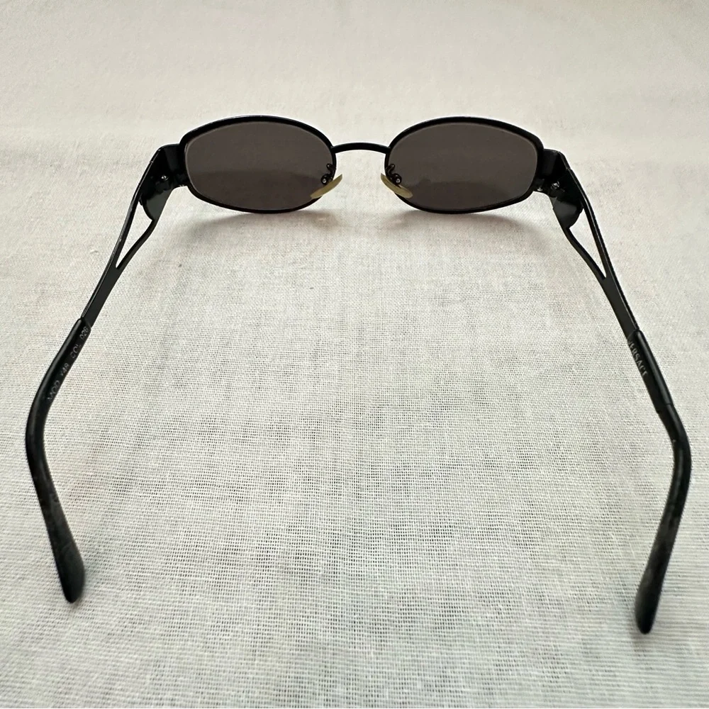 Vintage Gianni Versace Authentic Medusa Black Metal Sunglasses X48
